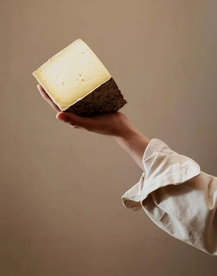 Corte de queso artesanal